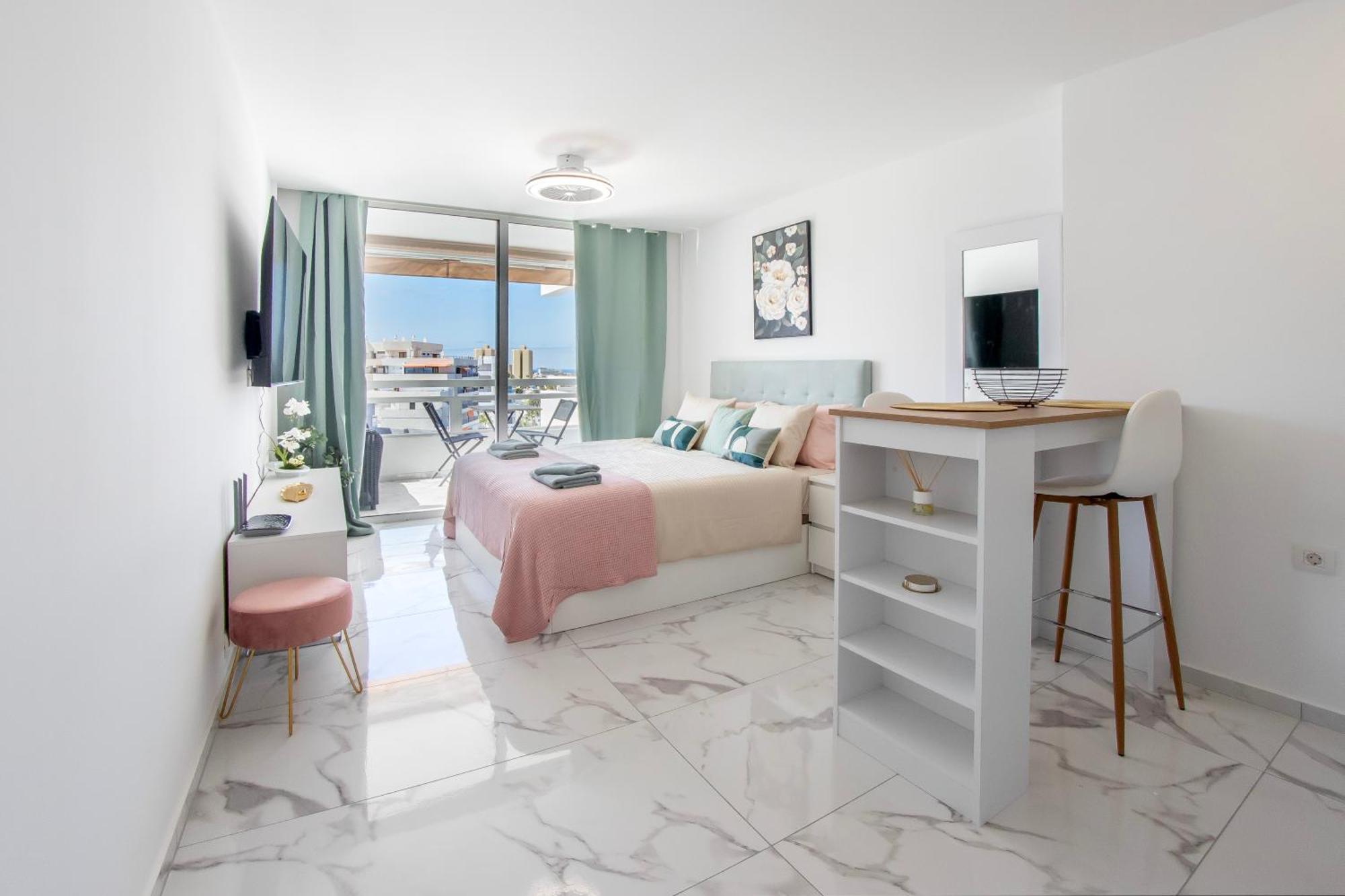 Marble Sea View Ponderosa 606 Playa Feñabe